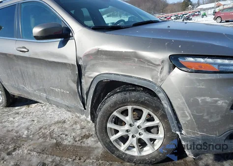 2018 Jeep Cherokee Latitude 4X4 из США, поврежденный, VIN 1C4PJMCX2JD570426